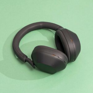 Noise Cancelling Wireless Headset